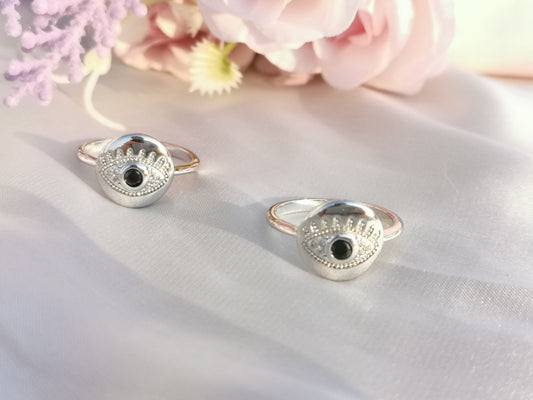 Eye Ring